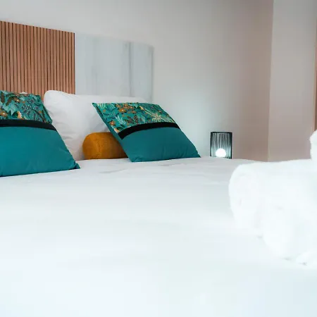 Апартаменты Apartamento Turistico En El Albaicin Qh Caldereria Vieja Гранада